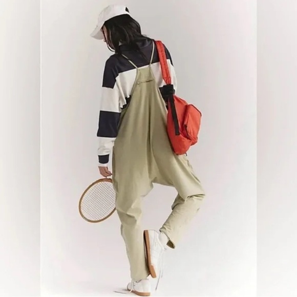 Free People Movement Hot Shot Logo Onesie jumpsuit - Picture 4 of 9